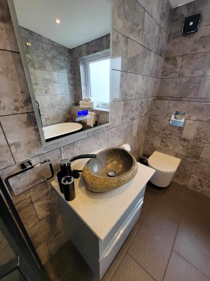 Luxury Cottage In Portree City Centre! Екстериор снимка